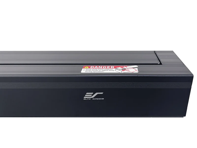 Kestrel – CLR®5 avec Carré – Écran de projection électrique à levage par le sol