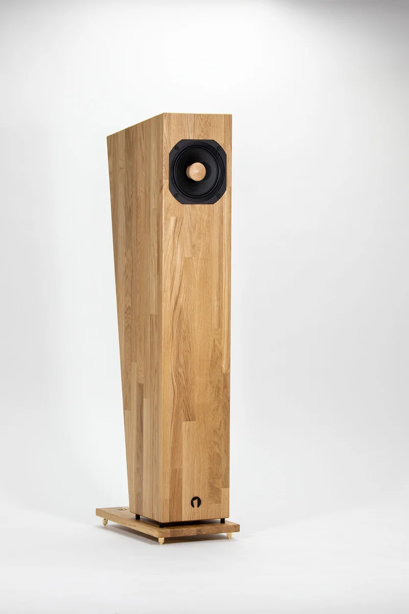Closer Acoustics Forlane Loudspeakers Natural Oak