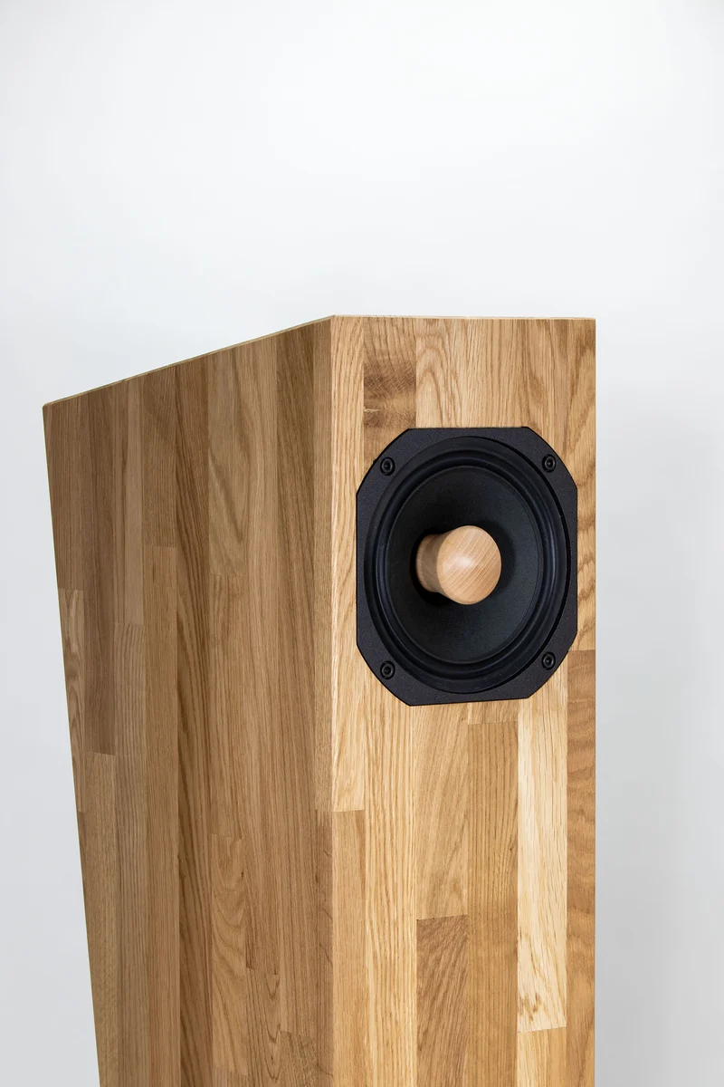 Closer Acoustics Forlane Loudspeakers Natural Oak