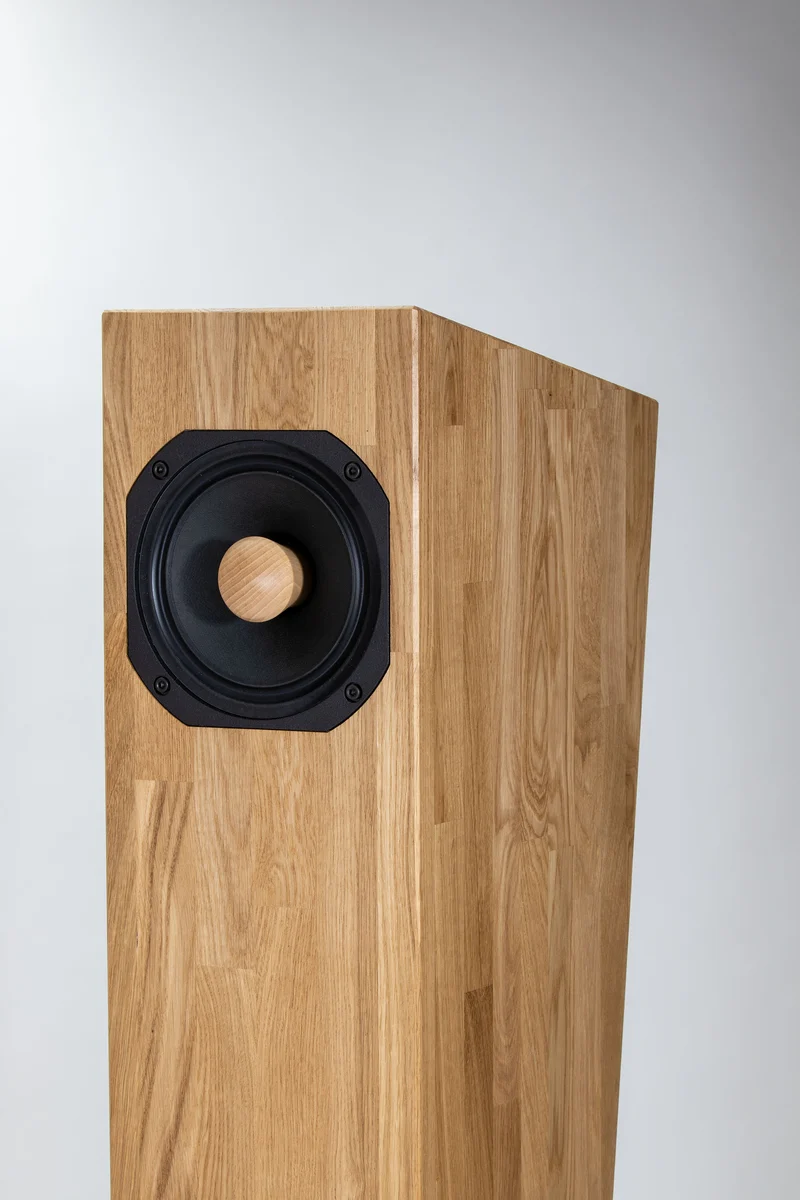 Closer Acoustics Forlane Loudspeakers Natural Oak