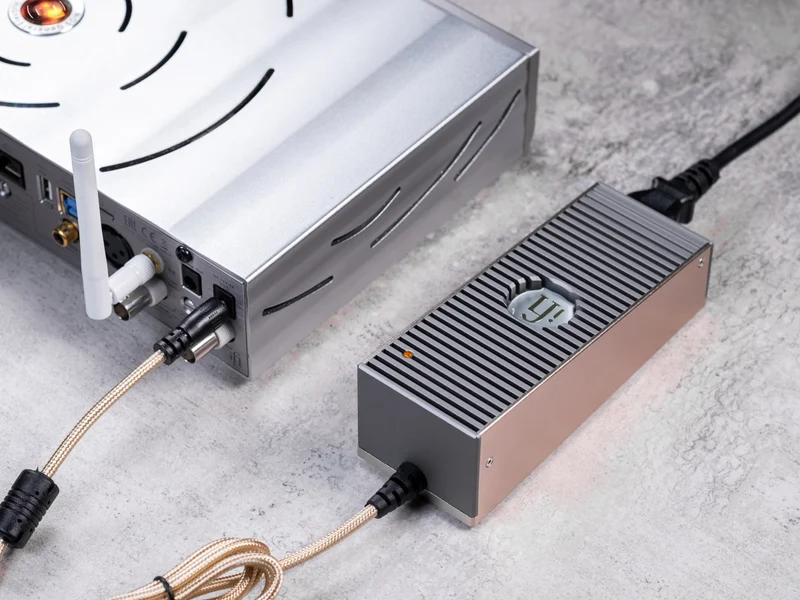 iFi Audio iPOWER Elite 5V