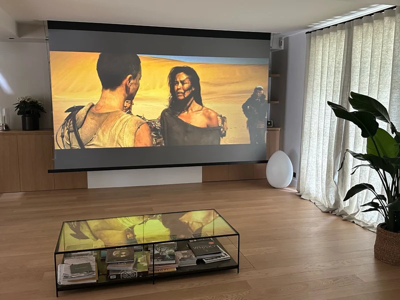 AV Concept Products CeilingScreen Tensioned X (BlackDrop 40cm) - Infinity+ (Sortie de toile à l'arrière)
