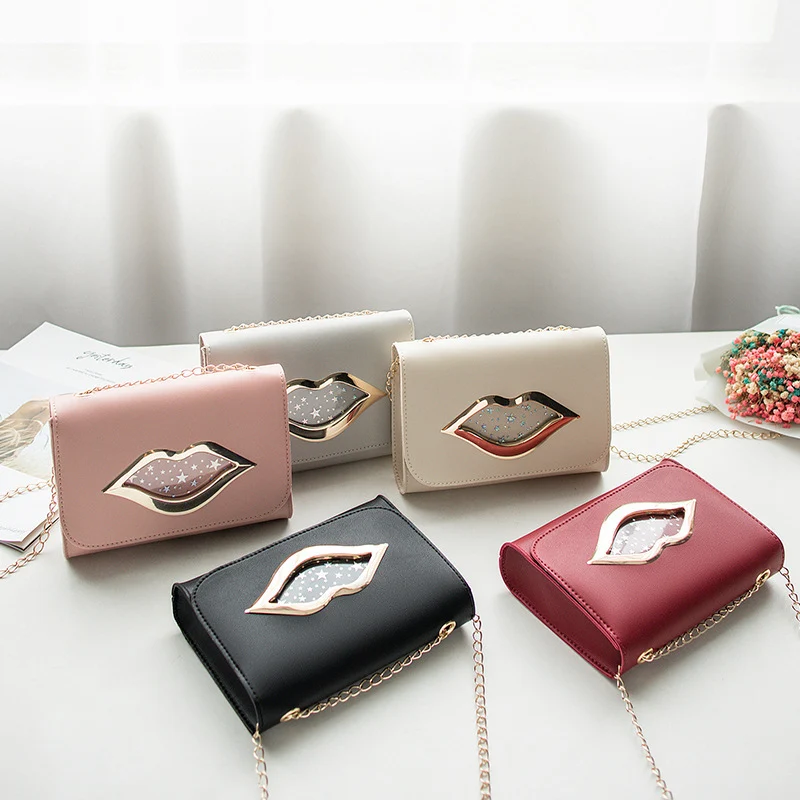 Lips sweet chain chain messenger bag
