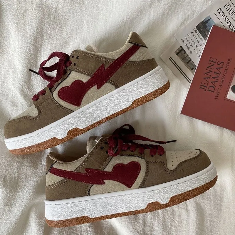 Heart Lighting Leather Casual Sneakers