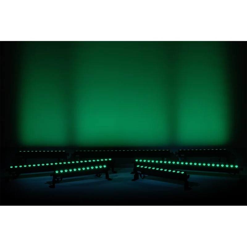 SHOWTEC Sonus Bar 8B Barra luminosa RGBW per interni - alimentata a batteria