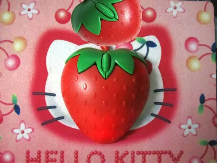Cute Strawberry Red USB Wired Mouse