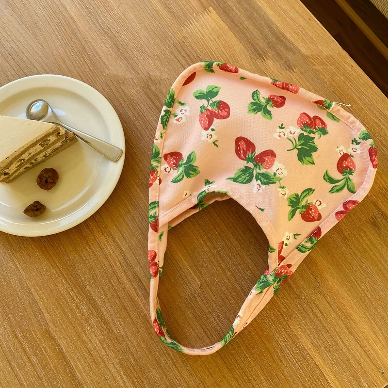 French Niche Strawberry Underarm Bag