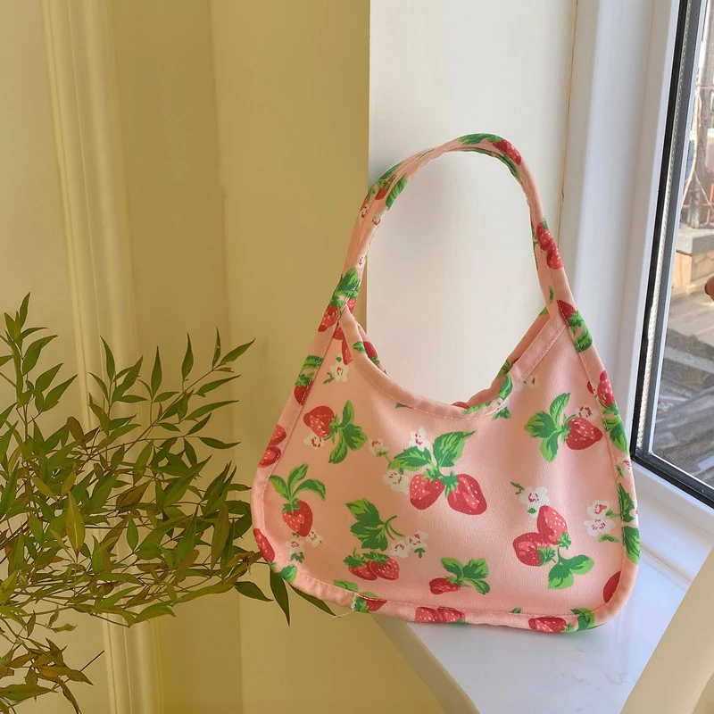 French Niche Strawberry Underarm Bag