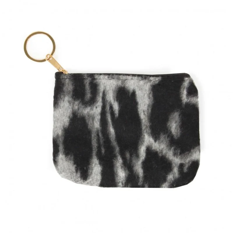 Grey Leopard Print Winter Accessories