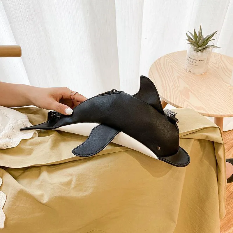 Dolphin Shape PU Leather Purse