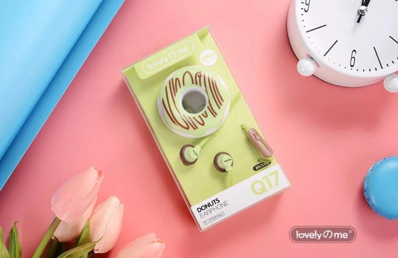 Donut Earbuds and Wind-up Case