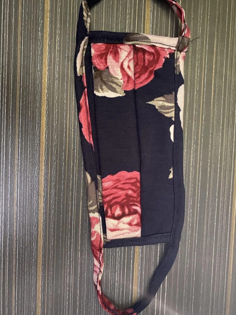Floral Print Pleated T-Shirt Cloth Face Mask
