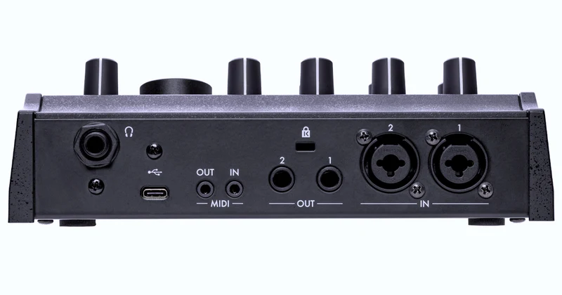 Korg microAUDIO 722