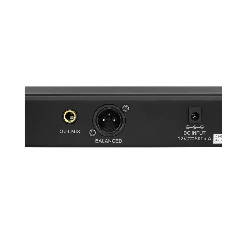 Mac Mah Complete wireless microphone, 1 handheld transmitter and 1 receiver, transmission frequencies 660 - 690 MHz