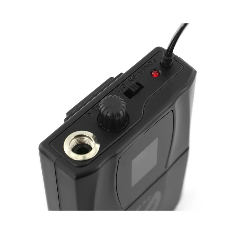 Mac Mah Wireless system consisting of a headworn microphone and a bodypack transmitter, transmission frequencies 660 - 690 MHz