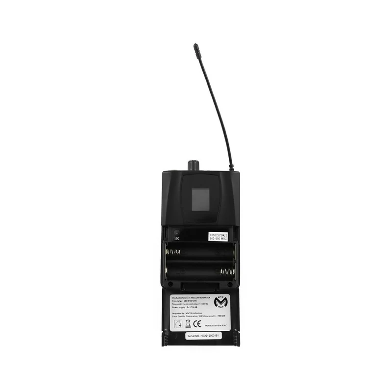Mac Mah Wireless system consisting of a headworn microphone and a bodypack transmitter, transmission frequencies 660 - 690 MHz