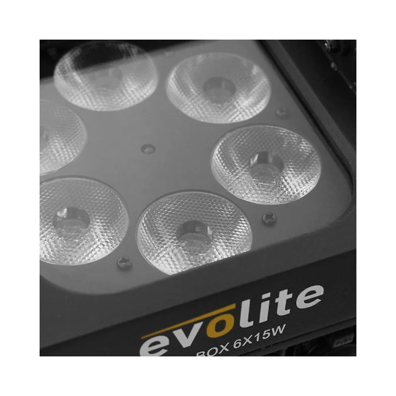 Evolite 6 x 15 W waterproof LED projector battery powered with wireless DMX connection