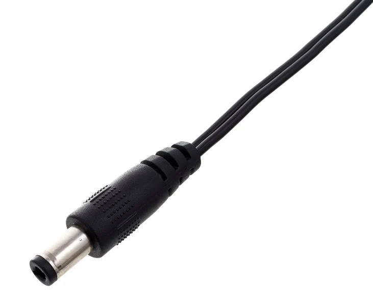 Zoom AD-19 - alimentatore per F8, TAC-8 e UAC-8