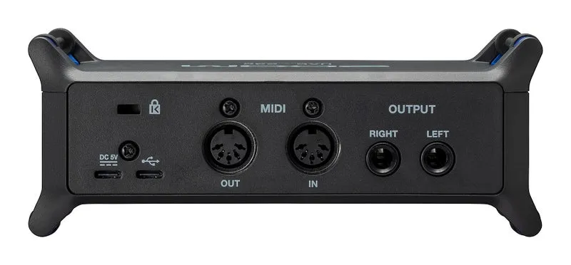 Zoom UAC-232 - Interfaccia audio/MIDI 2In/2Out - USB 3.0