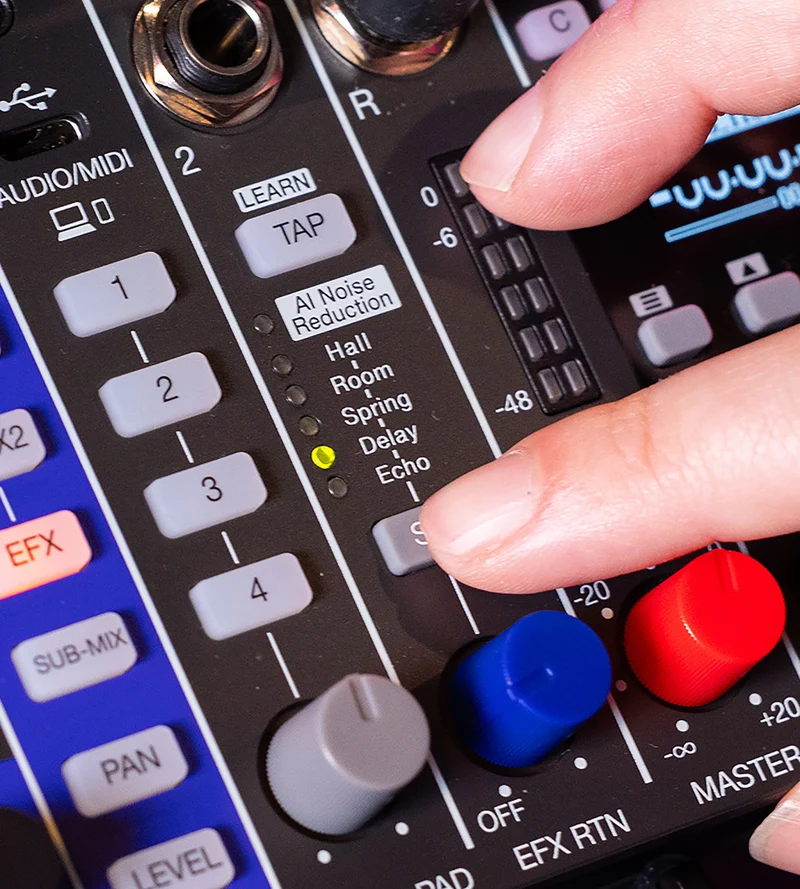 Zoom L6max - Mixer digitale 12 canali 32 Bit Floating Point