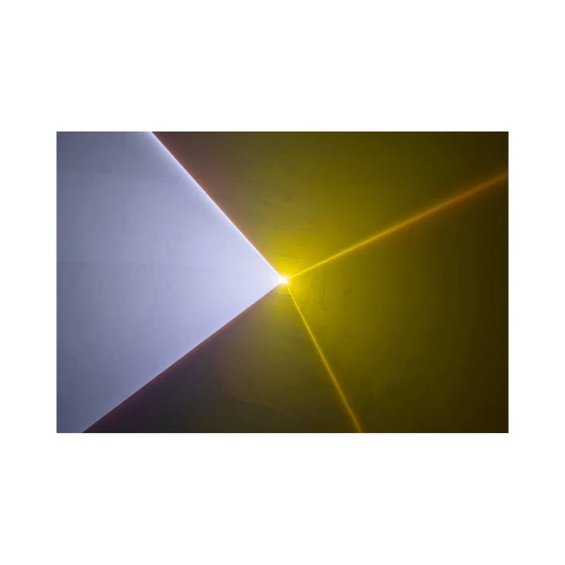 Laserworld 3000 mW compact RGB diode laser, built-in 3500 mAh battery, beam specs of approx. 5.5 mm / 1.1 mrad, 30 kpps @ 8°