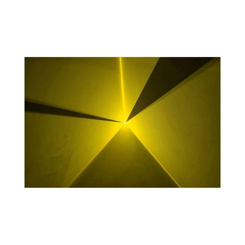 Laserworld 1500 mW compact RGB diode laser, built-in 3500 mAh battery, beam specs of approx. 5.5 mm / 1.1 mrad, 25 kpps @ 8°