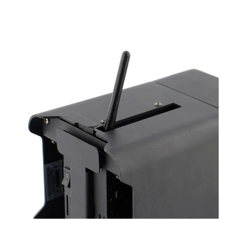 BoomTone DJ 4 x 15 W battery-powered LED projector with Wi-Fi connection