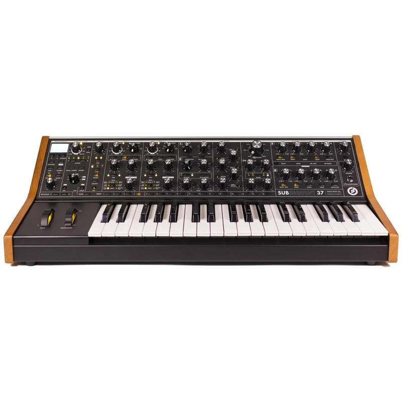 MOOG SUBSEQUENT 37 SYNTH ANALOGICO MONO E PARAFONICO