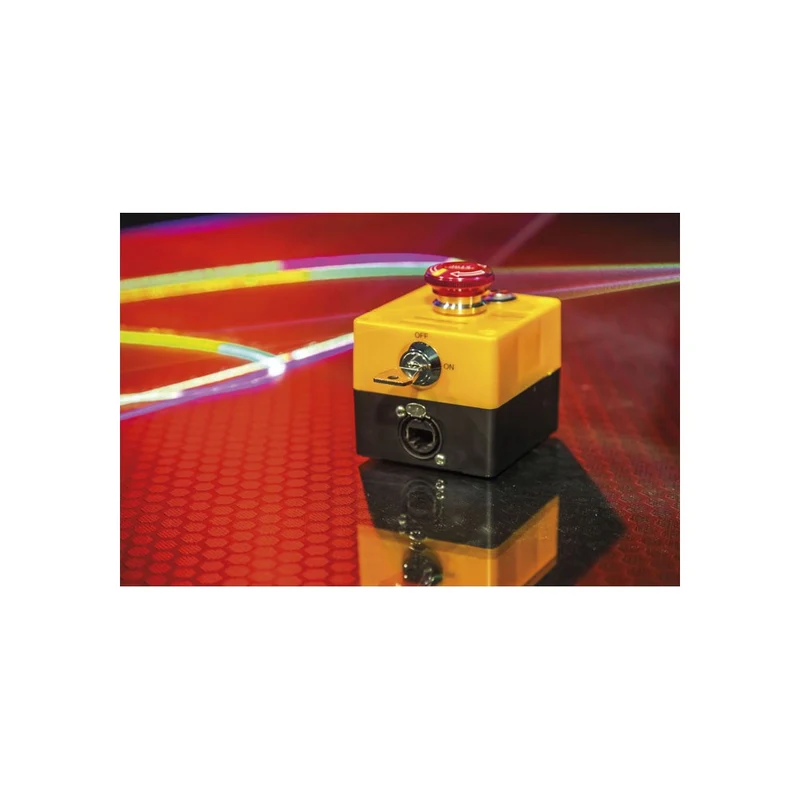 Showtec Solaris 3.0 Laser RGB a potenza elevata con Pangolin FB4