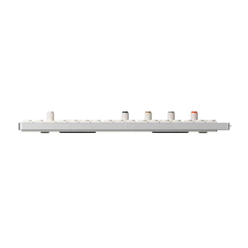 TEENAGE ENGINEERING OP-1 Field