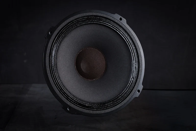 215 GMF Haut-parleur grave medium 40W / 96dB / 8 Ohms
